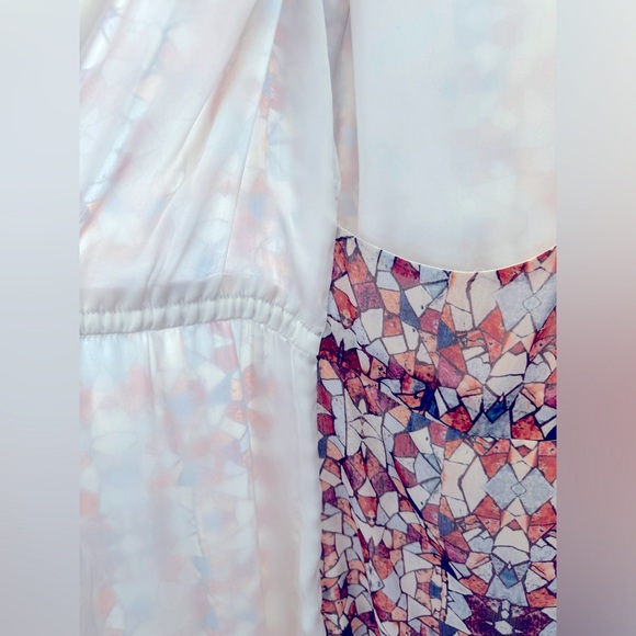 Waverly Grey Stained Glass Mini Wrap Dress - Size 2 - Picture 12 of 13